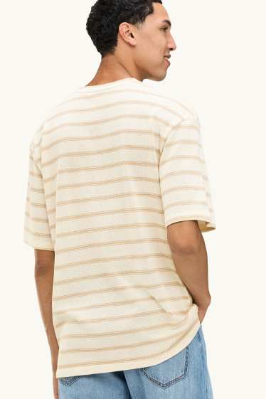 Herren - T-Shirt - Oversized - gestreift - braun / cremeweiss