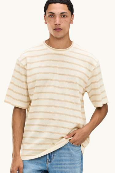 Herren - T-Shirt - Oversized - gestreift - braun / cremeweiss