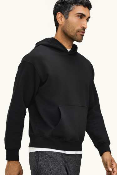 Men - Hoodie - black