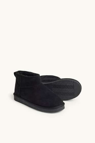Damen - Ankle Boots - Velourslederimitat - schwarz