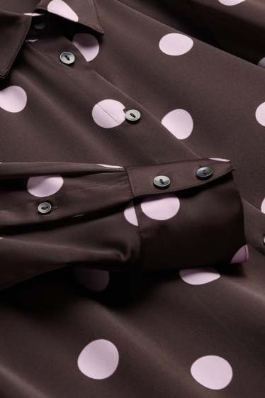 Femmes - Blouse-chemise en satin - à pois - marron / rose