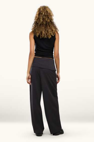 Femmes - Pantalon en toile - low waist - relaxed fit - noir