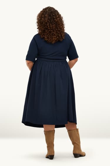 Femei - Rochie fit & flare cu curea - albastru închis