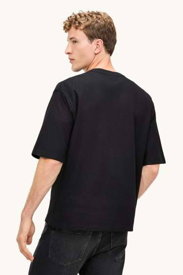 Home - Samarreta de màniga curta - Oversized fit - texturada - negre