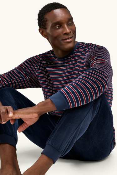 Men - Velvet pyjamas - red / dark blue