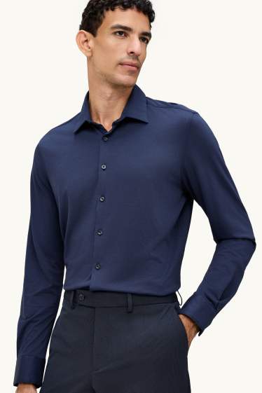 Herren - Businesshemd - Slim Fit - Button-under - Flex - bügelleicht - dunkelblau