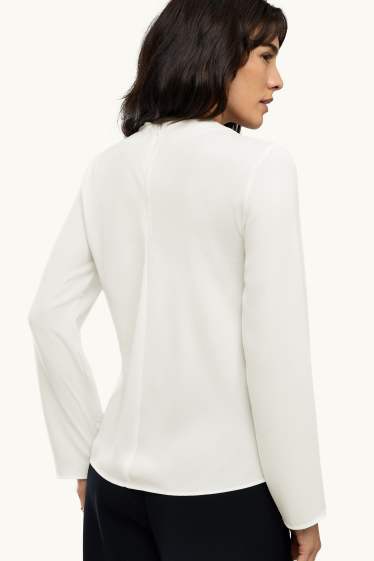 Femmes - Chemisier en satin - blanc crème