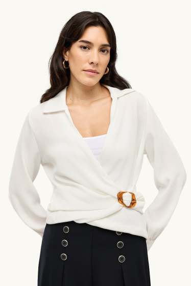 Dames - Satijnen wikkelblouse met geknoopt detail - wit