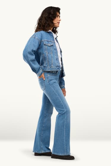 Femmes - Flared jean - mid waist - LYCRA® - jean bleu