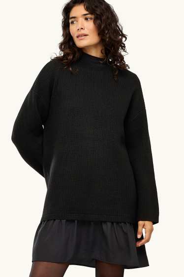 Women - Knitted dress - ribbed - 2-in-1 look - black