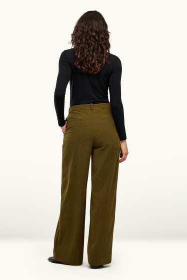 Femei - Pantaloni din catifea reiată - talie înaltă - wide leg - verde închis