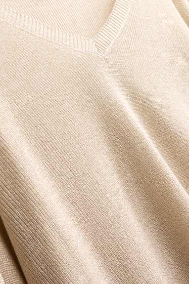 Damen - Pullover mit V-Ausschnitt - Glanz-Effekt - cremefarben