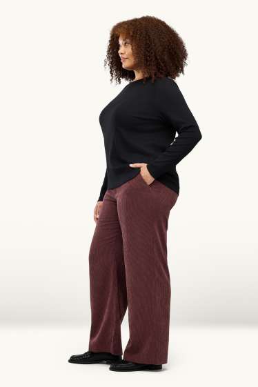 Femmes - Pantalon en velours côtelé - mid waist - jambes larges - bordeaux