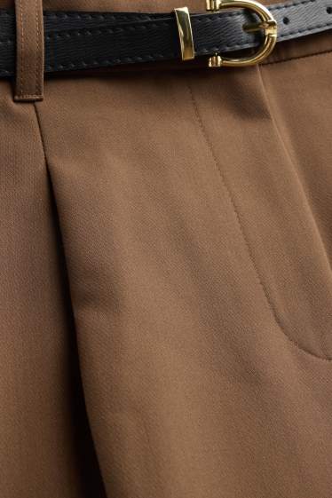 Dames - Pantalon met riem - high waist - tapered fit - bruin