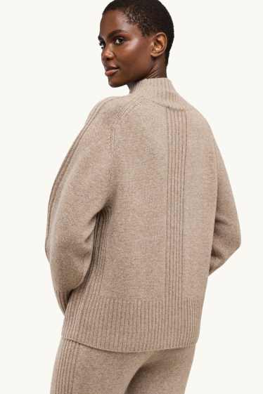 Women - Jumper with stand-up collar and cashmere content - wool blend - light brown