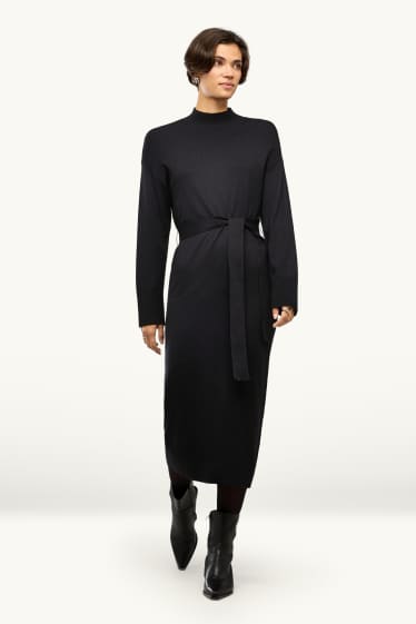 Women - Knitted dress - straight fit - black