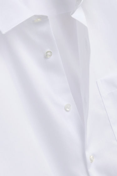Uomo - Camicia business - regular fit - colletto all’italiana - facile da stirare - bianco