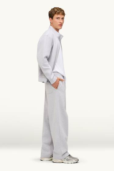 Pánské - Teplákové kalhoty - relaxed fit - světle šedá-žíhaná