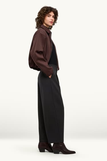 Women - Jersey trousers - mid-rise waist - barrel leg - black