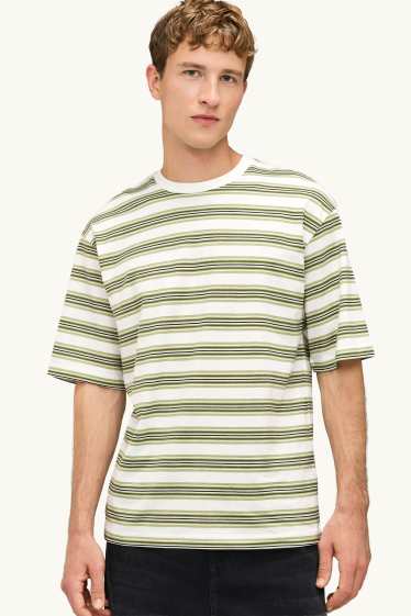 Herren - T-Shirt - Oversized - gestreift - weiß / grün