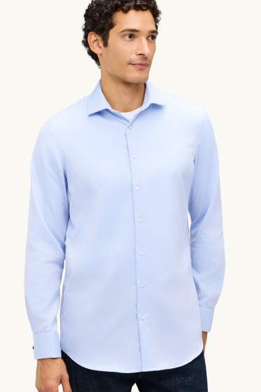 Heren - Business-overhemd - regular fit - cut away - strijkvrij - lichtblauw