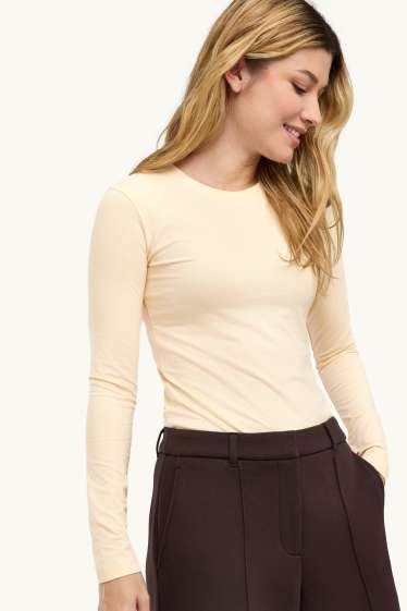 Dámské - Tričko s dlouhým rukávem - slim fit - krémově bílá
