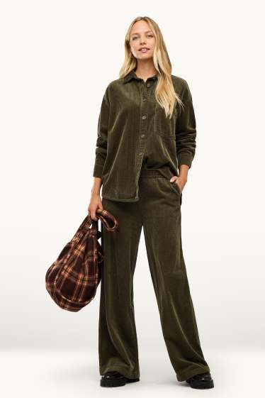 Femmes - Pantalon de velours côtelé - mid waist - jambes larges - vert foncé