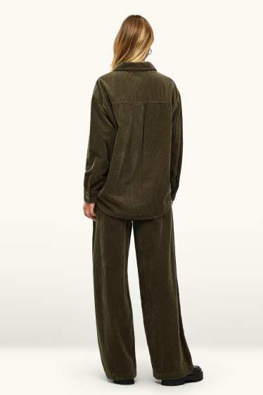 Femmes - Pantalon de velours côtelé - mid waist - jambes larges - vert foncé
