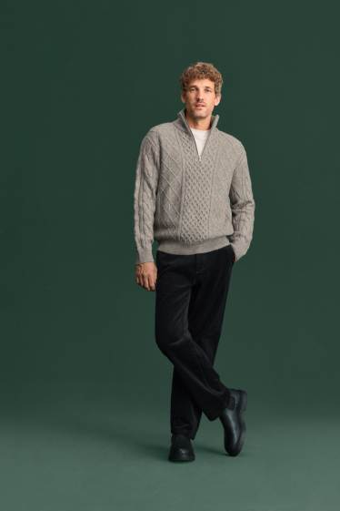 Hommes - Chino en velours côtelé - relaxed fit - noir