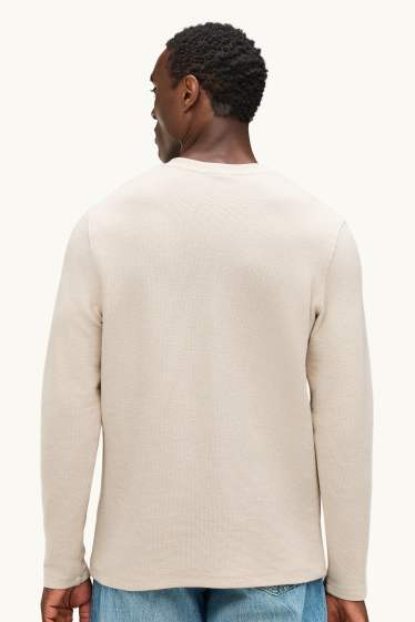 Home - Samarreta de màniga llarga - regular fit - texturada - crema