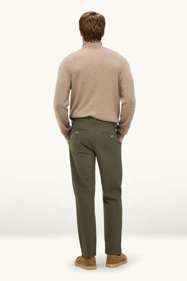 Herren - Chino - Tapered Fit - dunkelgrün
