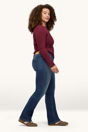 Femmes - Bootcut jean - mid waist - jean bleu