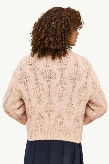 Femmes - Gilet en maille - motif tressé - rose