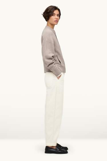 Dames - Broek van corduroy - high waist - barrel leg - LYCRA® - crème wit