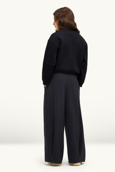 Copii - Fete - Pantaloni de trening - negru