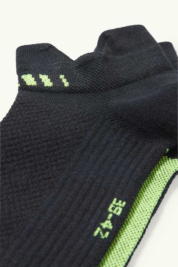 Uomo - Confezione da 2 - calzini corti sportivi - LYCRA® - nero