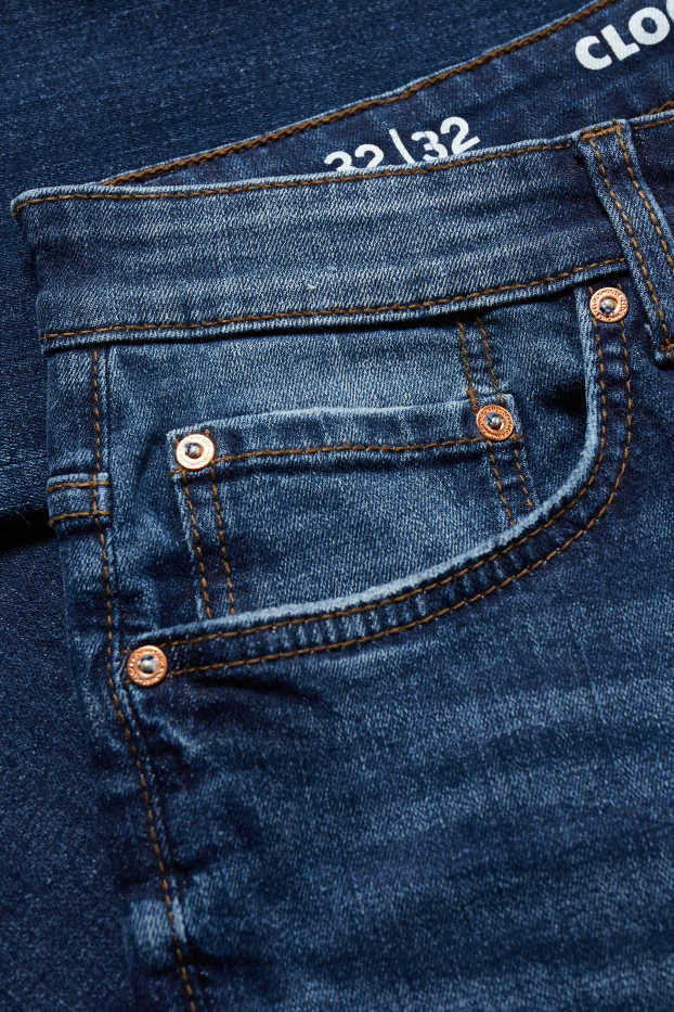 Men - CLOCKHOUSE - slim jeans - LYCRA® - denim-dark blue