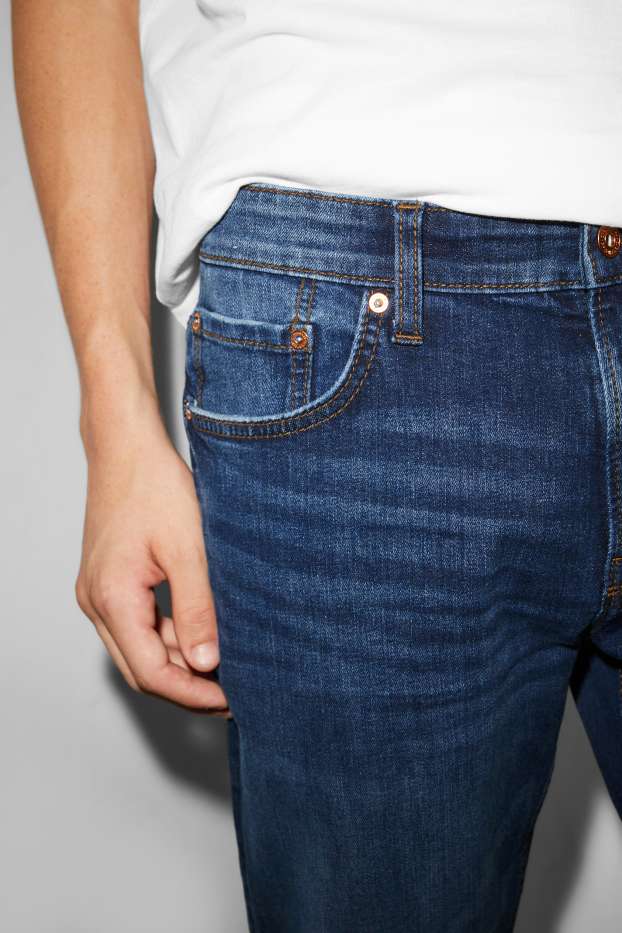 Men - CLOCKHOUSE - slim jeans - LYCRA® - denim-dark blue