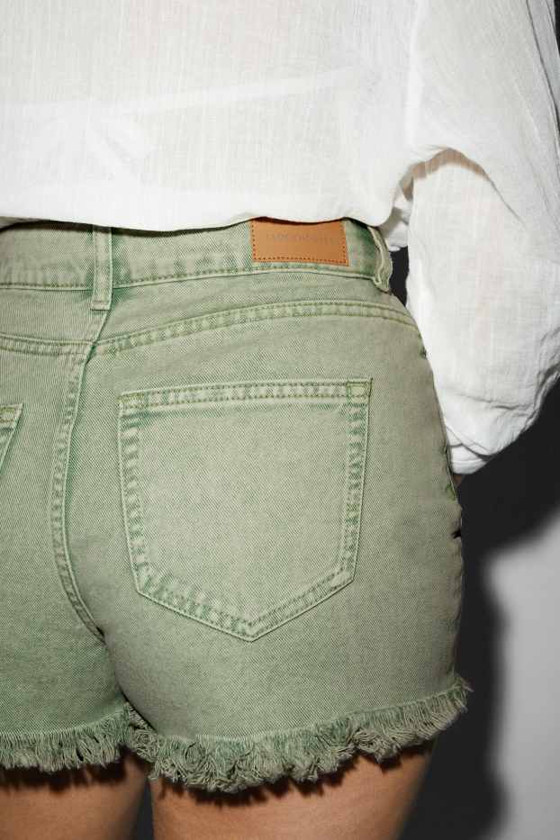 Femei - CLOCKHOUSE - pantaloni scurți de blugi - talie înaltă - verde deschis