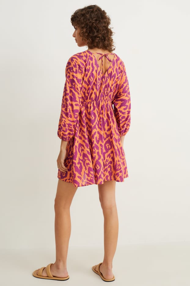 Femmes - Robe empire - orange
