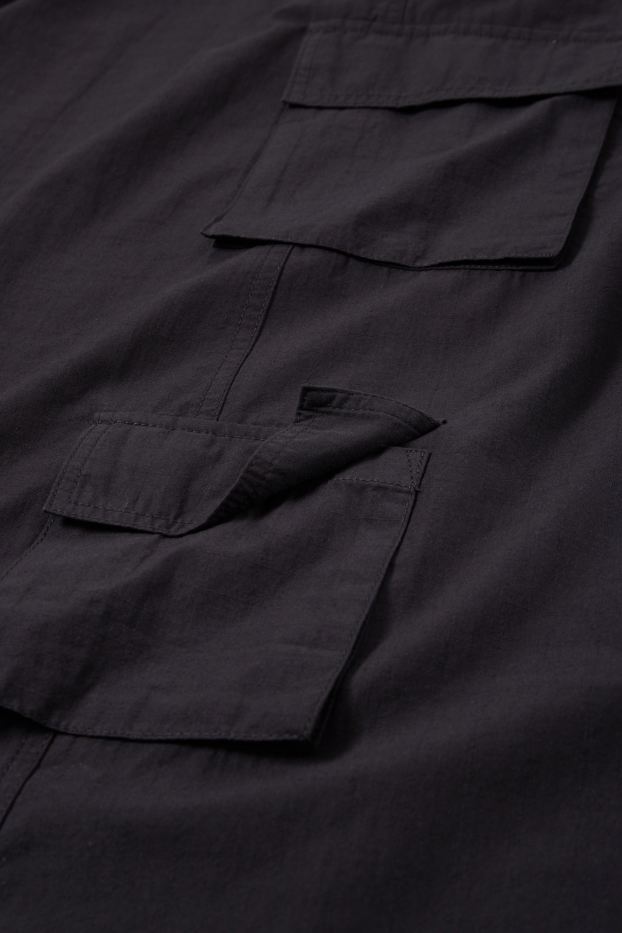 Women - Cargo skirt - black