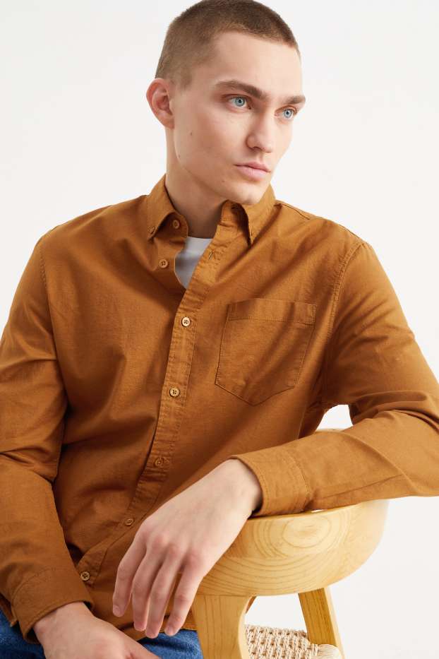 Hommes - Chemise Oxford - coupe droite - col button down - havane