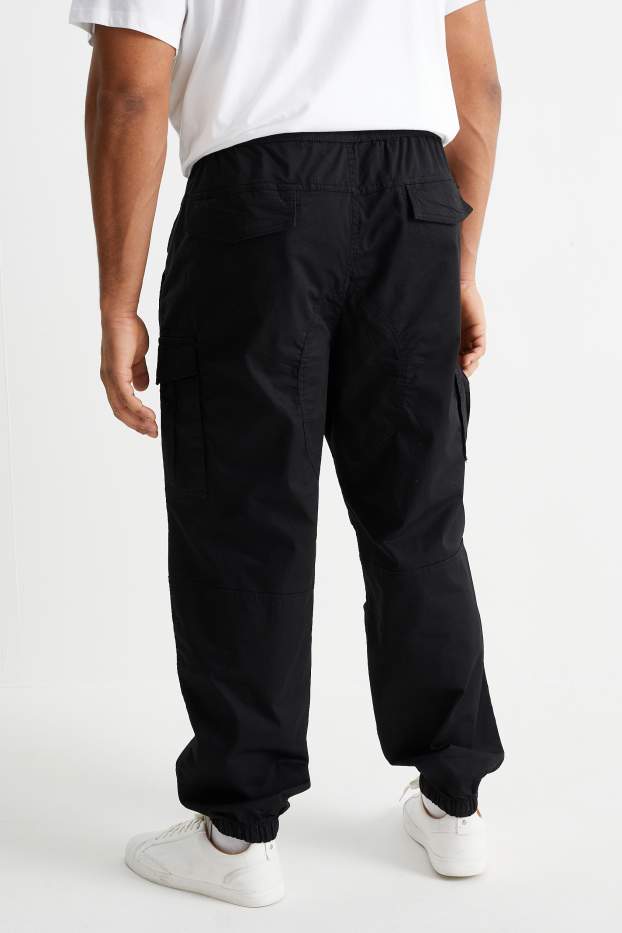 Herren - Cargohose - Tapered Fit - LYCRA® - schwarz