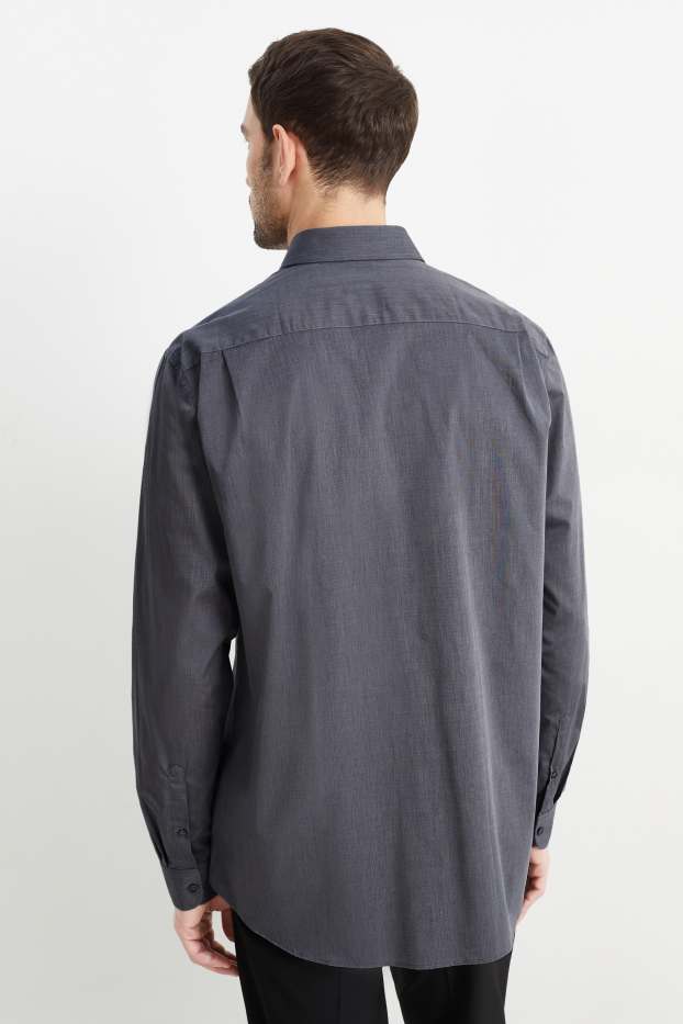 Uomo - Camicia business - regular fit - colletto all’italiana - facile da stirare - grigio scuro