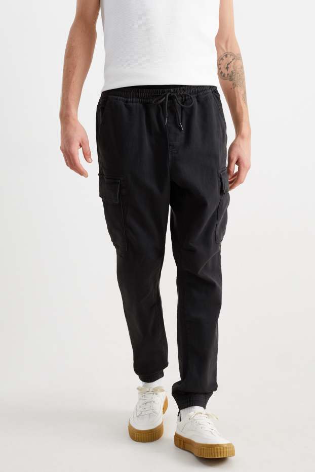 Men - Cargo trousers - tapered fit - black
