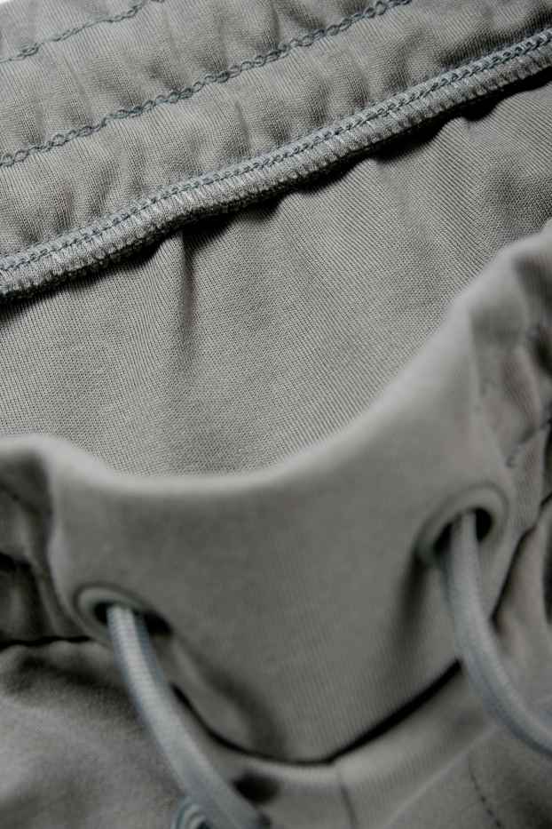 Home - Pantalons curts de xandall - verd