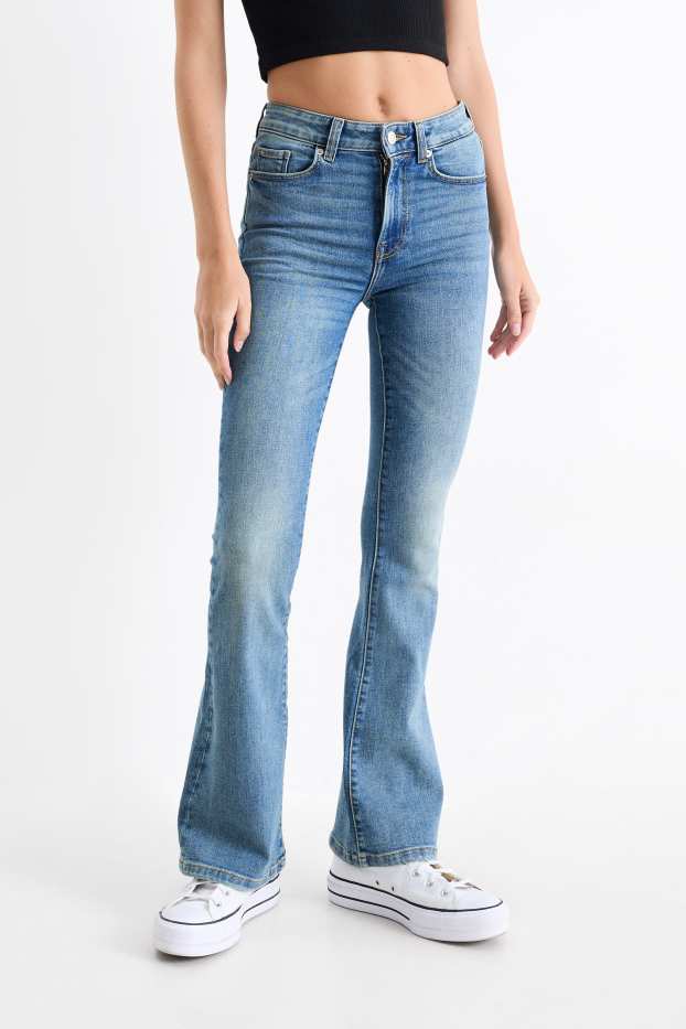 Damen - Flared Jeans - Mid Waist - LYCRA® - jeansblau