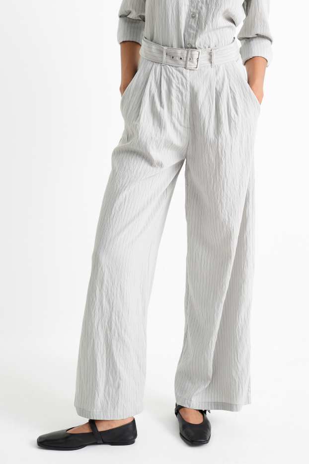 Dámské - Plátěné kalhoty s páskem - high waist - wide leg - úzký proužek - světle šedá