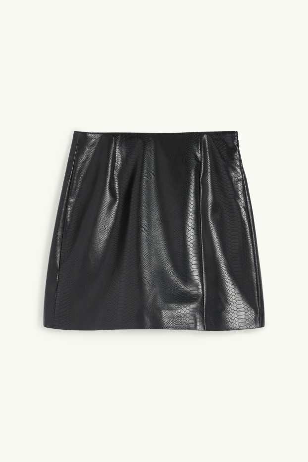 Femei - Fustă mini - imitație de piele - negru