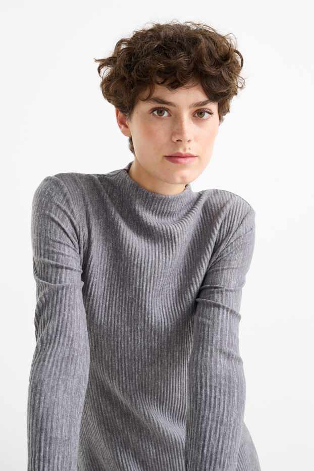 Women - Knitted dress - ribbed - gray